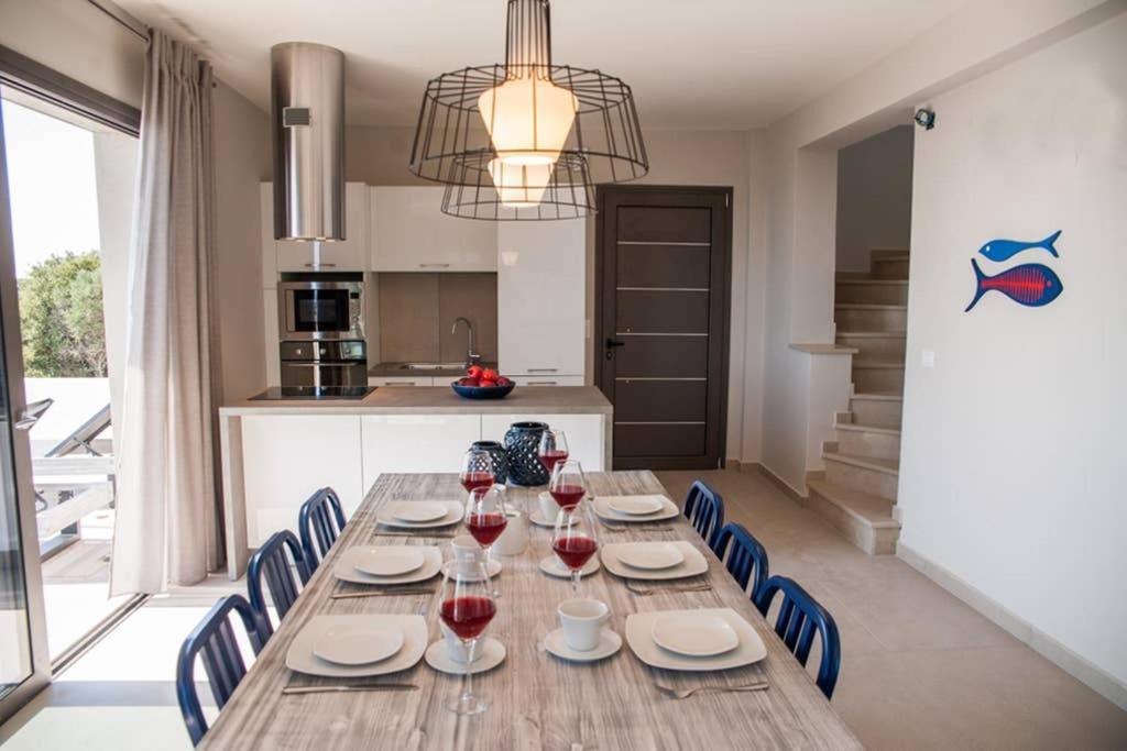 New Villa Blue With Private Pool At Trapezaki Livathos  Extérieur photo