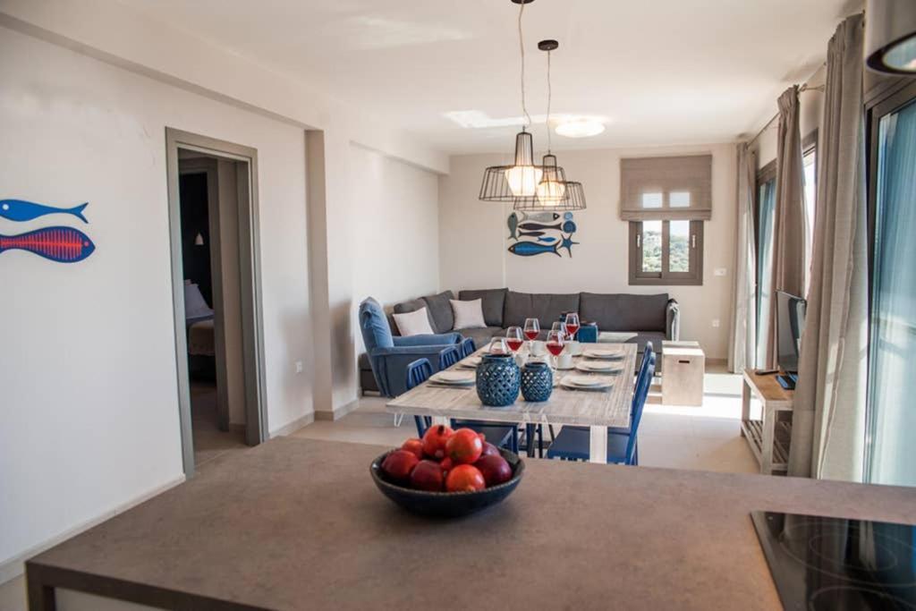New Villa Blue With Private Pool At Trapezaki Livathos  Extérieur photo
